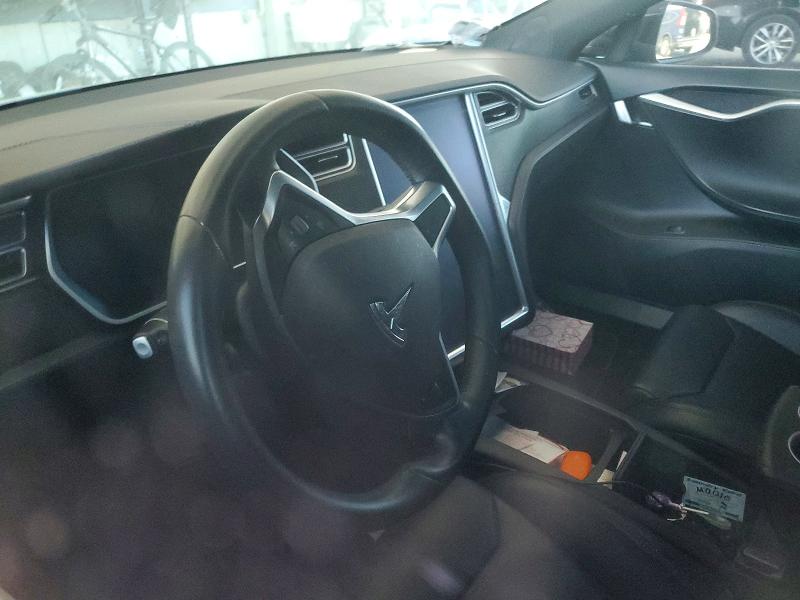 2017 Tesla Model s VIN 5YJSA1E19HF228489 COPART salvage auction — SIDE, Salvage Title, sold $3,650 on 2026-07-20 (photo 9)