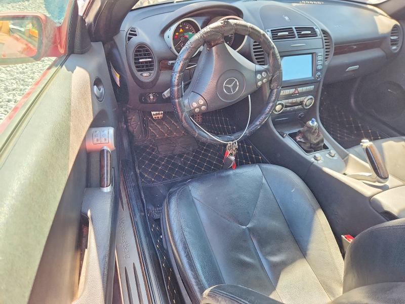 2005 Mercedes-benz Slk-klasse VIN WDBWK56F85F038494 COPART salvage auction — SIDE, GA - CERT OF TITLE-SALVAGE, sold $850 on 2026-07-09 (photo 8)