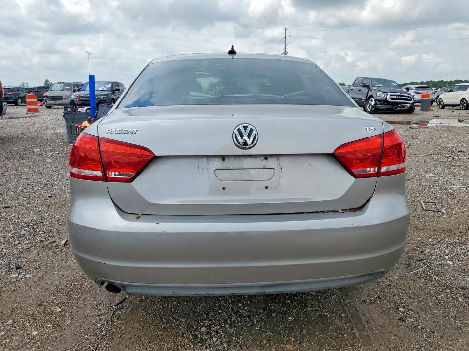 2014 Volkswagen Passat VIN 1VWAT7A33EC072908 COPART salvage auction — FRONT END, TX - SALVAGE VEHICLE TITLE, sold $650 on 2026-07-02 (photo 6)