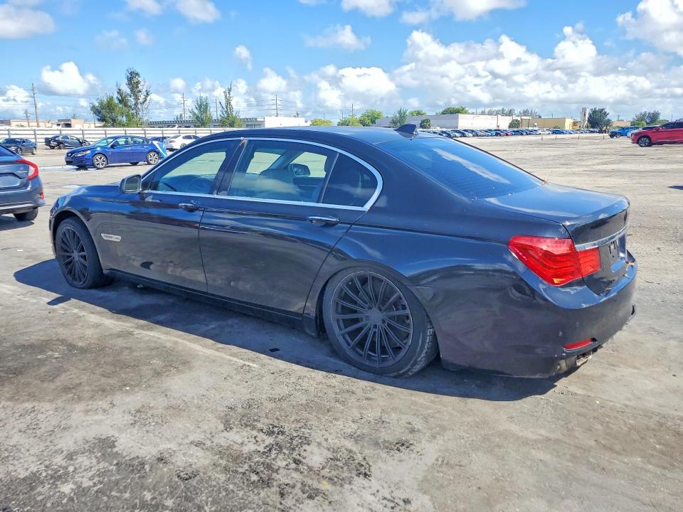2012 BMW 7er VIN WBAKC8C57CC437645 COPART salvage auction — PARTIAL REPAIR, Fl - Cert Of Title-Rebuilt, sold $400 on 2026-07-15 (photo 2)