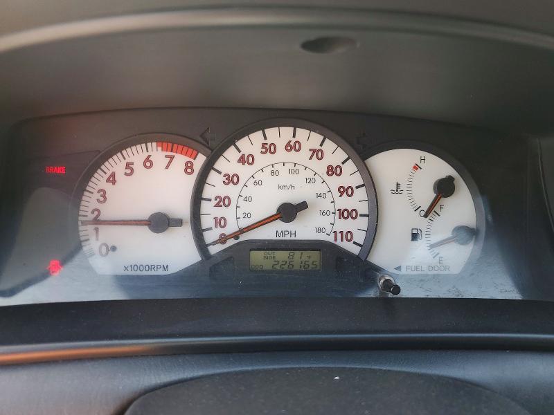2004 Toyota Corolla VIN 1NXBR32E54Z302953 COPART salvage auction — NORMAL WEAR, Ca - Dlr/Dis/Exp Only Salvage Title, sold $900 on 2026-07-09 (photo 9)