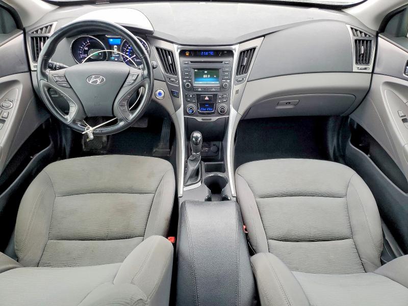 2015 Hyundai Sonata VIN KMHEC4A4XFA135913 COPART salvage auction — REAR END, On - Permit No Brand - Unfit, sold $250 on 2026-07-28 (photo 8)