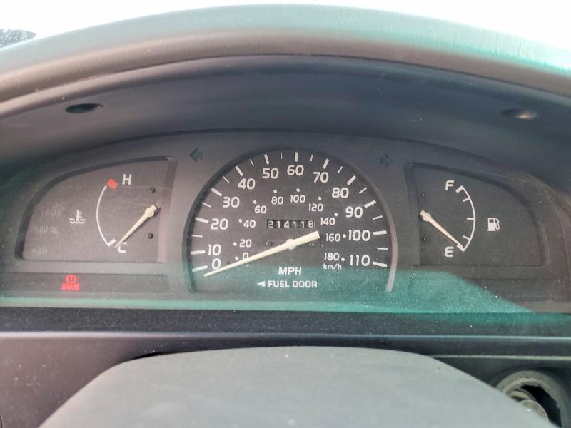 2002 Toyota Tacoma VIN 5TENL42N12Z047098 COPART salvage auction — VANDALISM, Nv - Certificate Of Title, sold $3,000 on 2026-07-23 (photo 9)