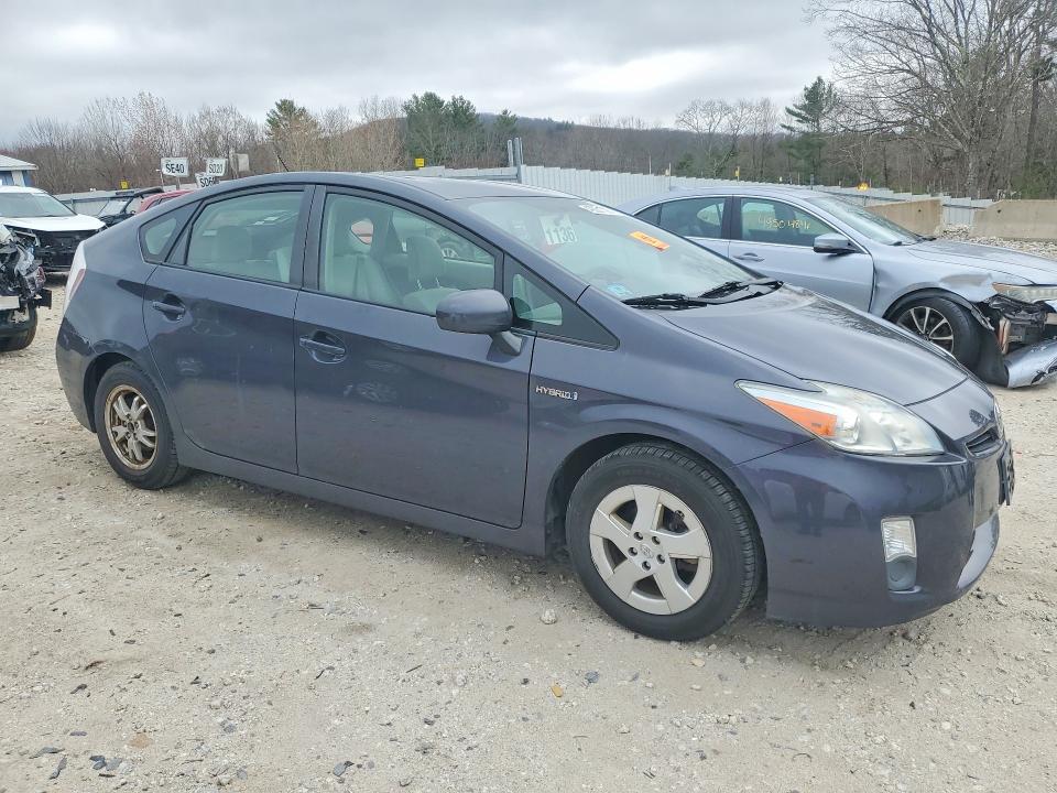 2011 Toyota Prius VIN JTDKN3DU9B0263860 COPART salvage auction — MECHANICAL, Ma - Certificate Of Title, sold $2,550 on 2026-07-29 (photo 4)