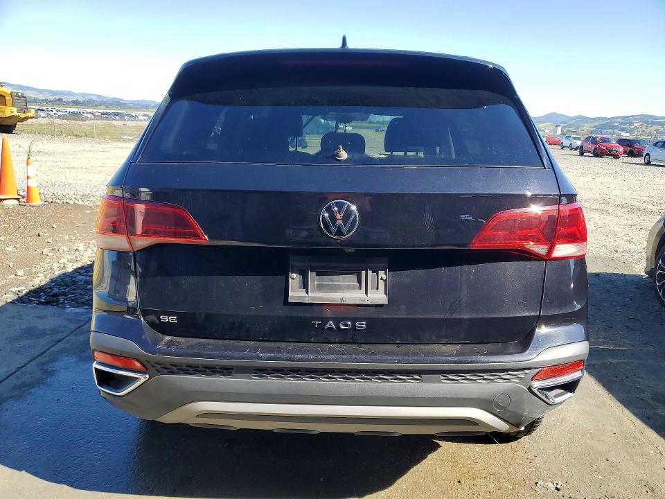 2024 Volkswagen Taos VIN 3VVSX7B24RM061827 COPART salvage auction — SIDE, Salvage Title, sold $2,100 on 2026-07-09 (photo 6)