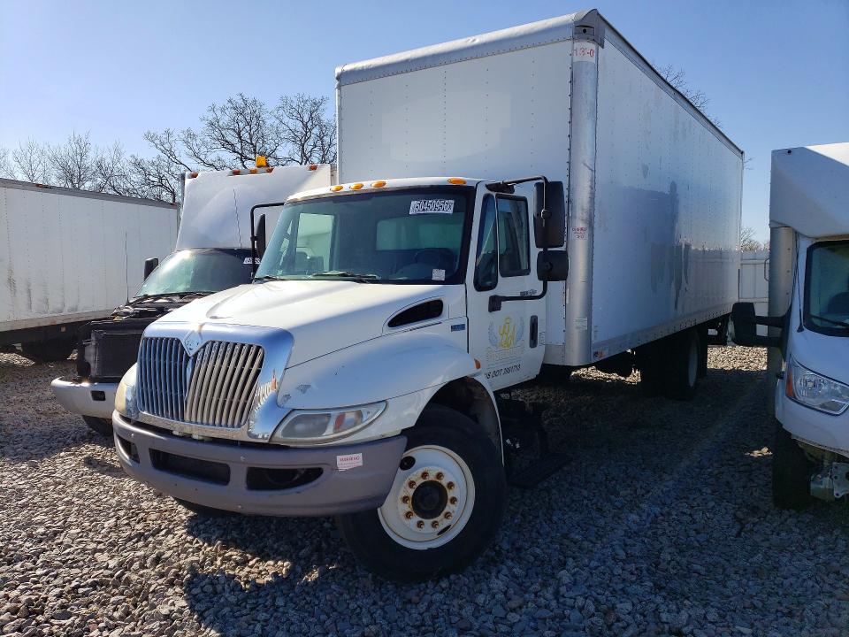 2013 International VIN 3HAMMAAL5DL195036 COPART salvage auction — MINOR DENT/SCRATCHES, In - Certificate Of Title, sold $1,800 on 2026-07-07 (photo 1)