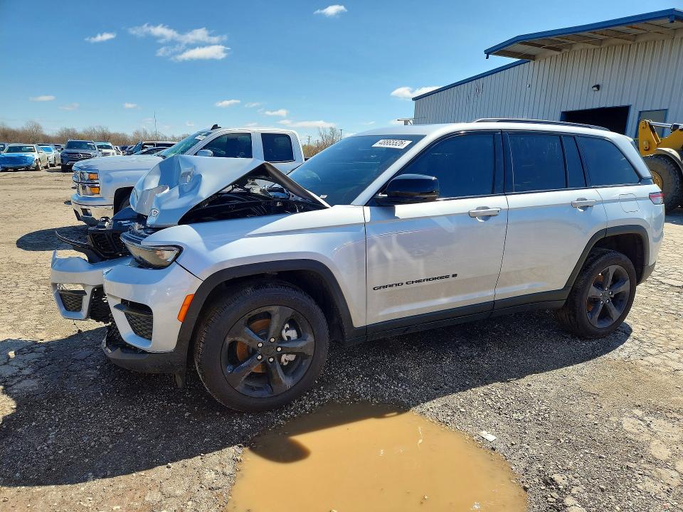 2025 Jeep Cherokee VIN 1C4RJHBG5SC339786 — COPART salvage auction photo