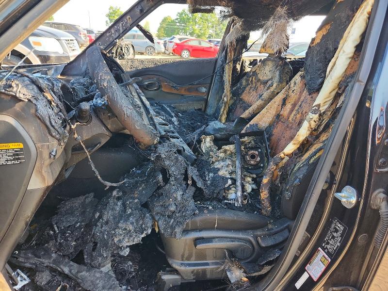 2018 Kia Soul VIN KNDJN2A26J7906101 COPART salvage auction — INTERIOR BURN, AL - CERT OF TITLE-PARTS ONLY SALVG, sold $400 on 2026-07-22 (photo 7)