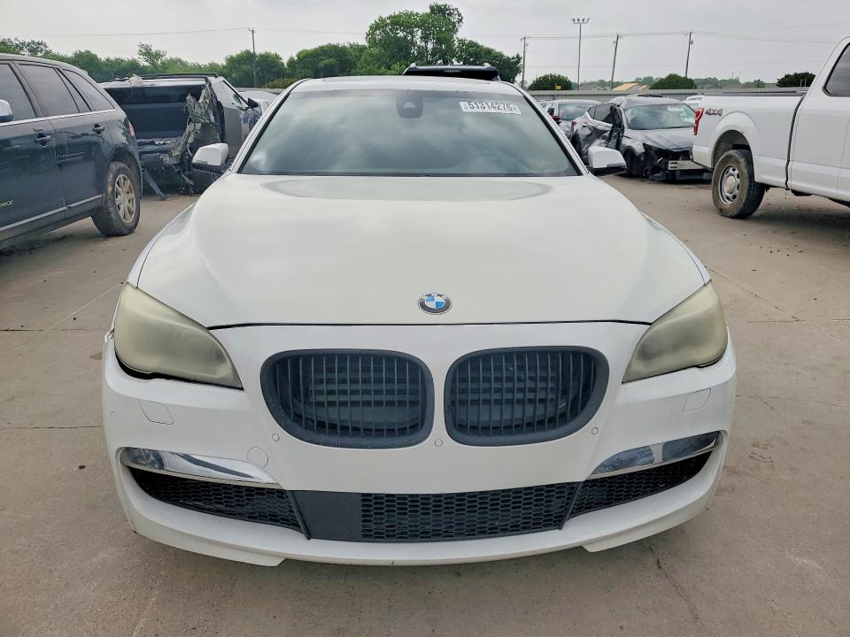 2015 BMW 7er VIN WBAYE8C5XFD781571 COPART salvage auction — FRONT END, Tx - Certificate Of Title (P), sold $4,000 on 2026-07-07 (photo 5)