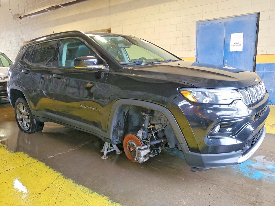 2021 Jeep Compass VIN 3C4NJDCB8NT134269 COPART salvage auction — FRONT END, IN - CERTIFICATE OF TITLE, sold $9,700 on 2026-07-23 (photo 4)