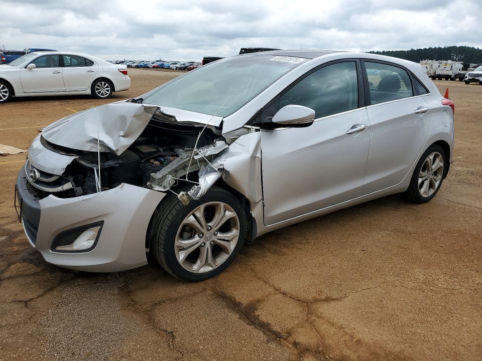 2013 Hyundai Elantra VIN KMHD35LE4DU097419 — COPART salvage auction photo
