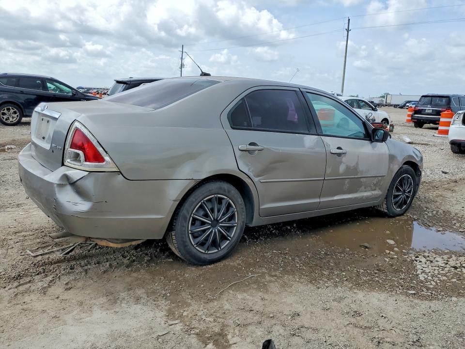2009 Ford Fusion VIN 3FAHP06Z89R173658 COPART salvage auction — REAR END, TX - CERTIFICATE OF TITLE, sold $250 on 2026-07-09 (photo 3)