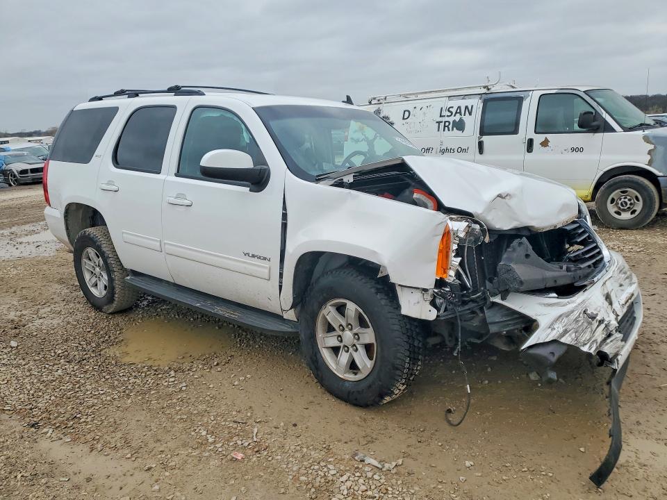 2012 Gmc Yukon VIN 1GKS2CE06CR103988 COPART salvage auction — FRONT END, Mo - Salvage Certificate Of Title, sold $975 on 2026-07-09 (photo 4)