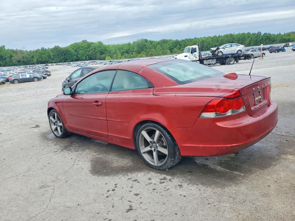 2011 Volvo C70 VIN YV1672MC6BJ116882 COPART salvage auction — MECHANICAL, MT - CERT OF TITLE-REBUILT SALVAGE, sold $300 on 2026-07-28 (photo 2)