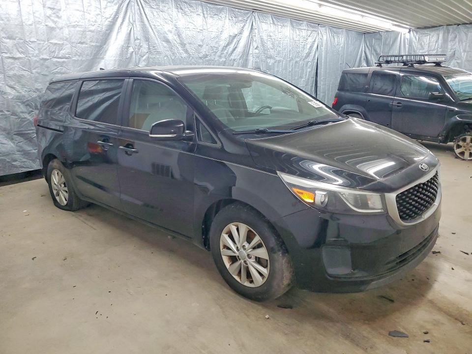 2017 Kia SEDONA VIN KNDMB5C1XH6217786 COPART salvage auction — FRONT END, Wv - Certificate Of Title, sold $850 on 2026-07-09 (photo 4)