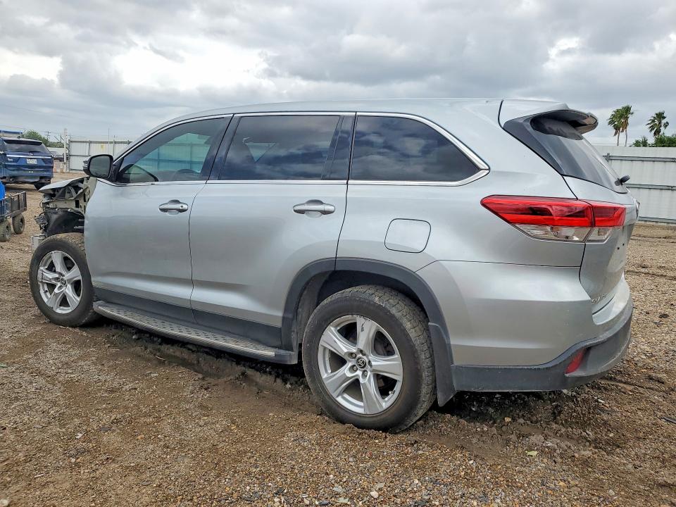 2019 Toyota Highlander VIN 5TDZZRFH8KS338616 COPART salvage auction — FRONT END, Tx - Salvage Vehicle Title, sold $6,200 on 2026-07-15 (photo 2)