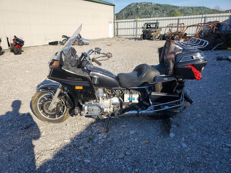 1986 Honda Gl1200 VIN 1HFSC141XGA205988 COPART salvage auction — ROLLOVER, Id - Salvage Certificate Of Title, sold $30 on 2026-07-09 (photo 3)