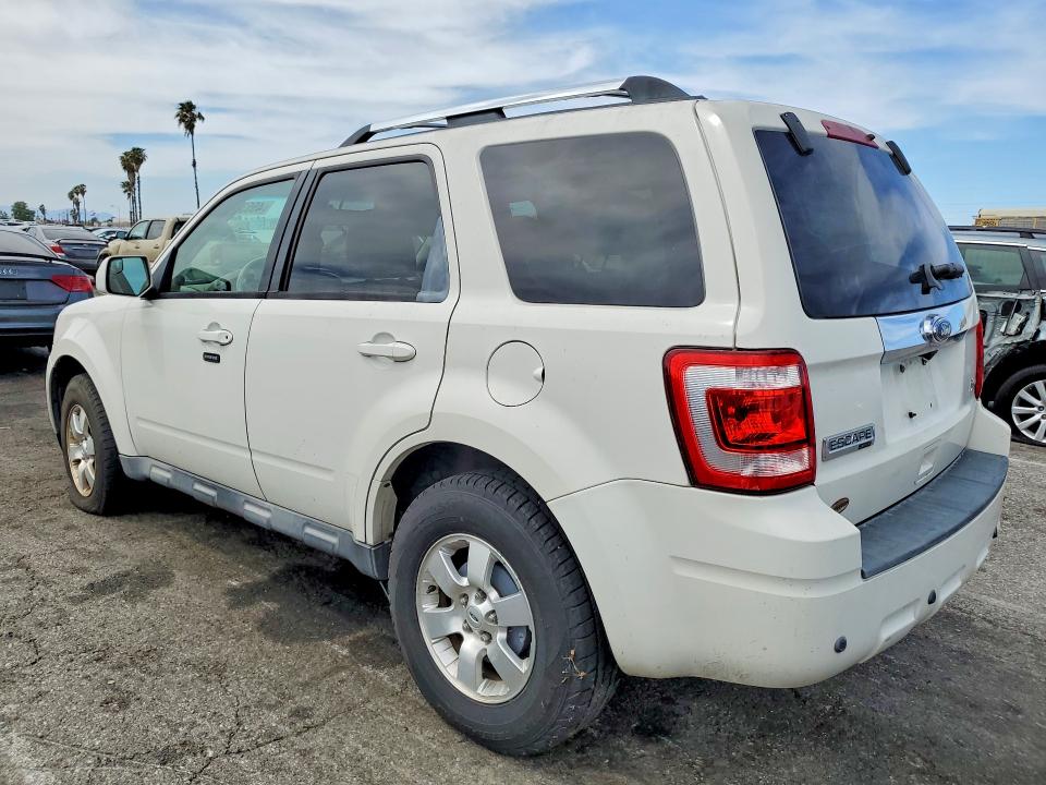 2021 Ford Escape VIN 1FMCU0EG2AKD10014 COPART salvage auction — MINOR DENT/SCRATCHES, CA, sold $350 on 2026-07-21 (photo 2)