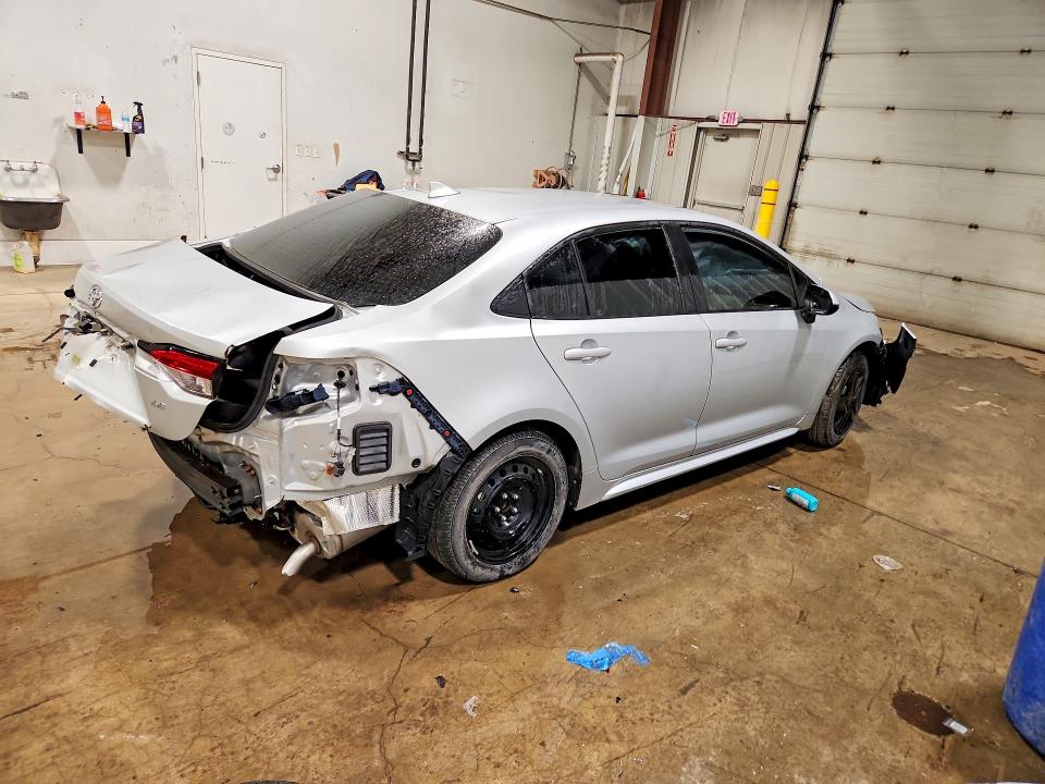 2021 Toyota VIN 5YFEPMAE5MP192966 COPART salvage auction — ALL OVER, PA - CERTIFICATE OF SALVAGE, sold $1,700 on 2026-07-09 (photo 3)