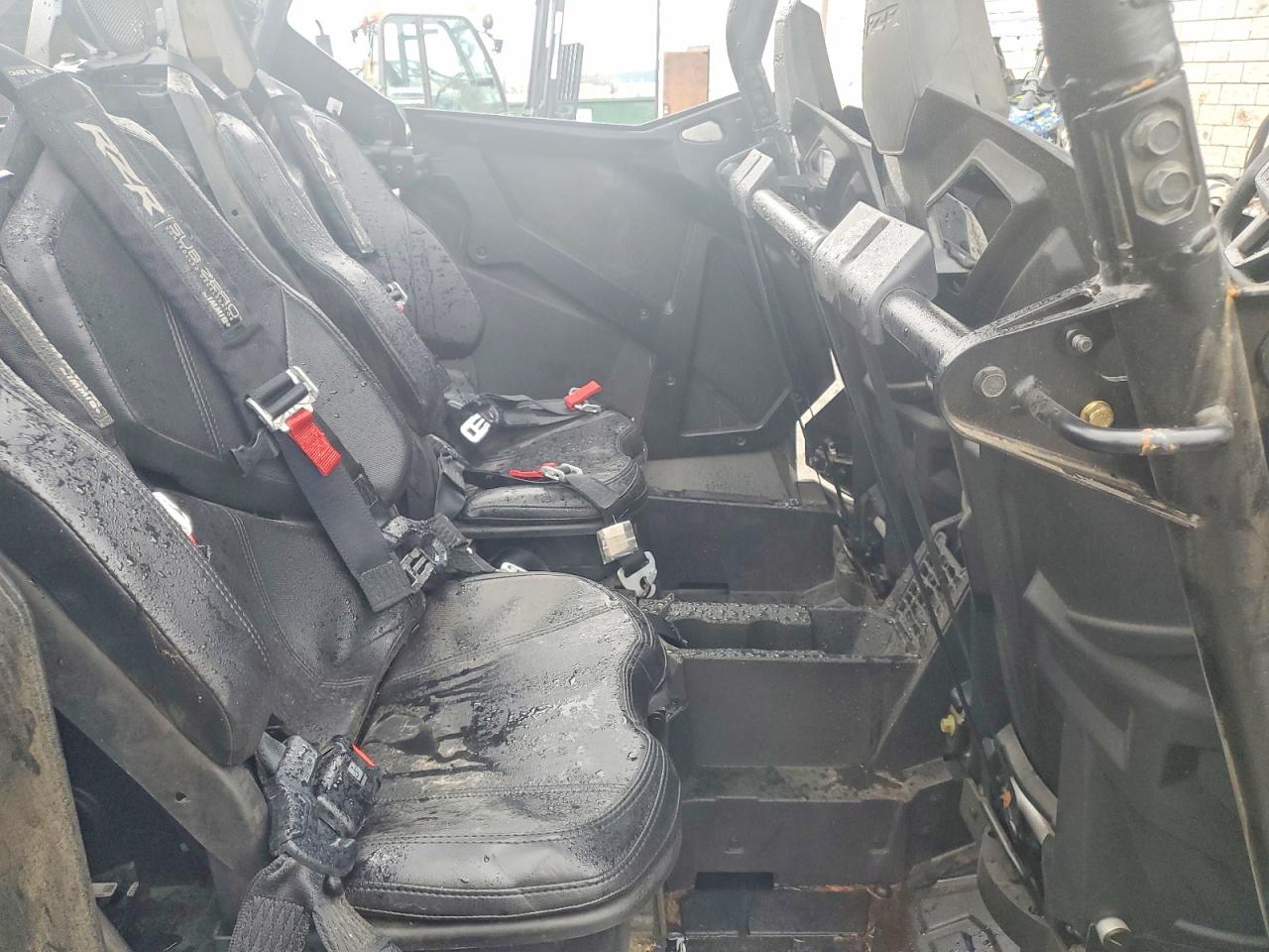 2024 Polaris RZR VIN 3NSR4D924RG065366 COPART salvage auction — Undercarriage, MI - CERTIFICATE OF TITLE, sold $14,900 on 2026-07-09 (photo 6)
