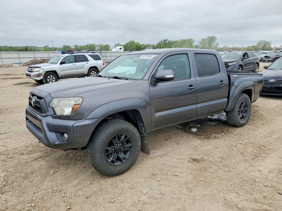 2015 Toyota Tacoma VIN 5TFLU4EN4FX142123 COPART salvage auction — REAR END, MO - SALVAGE CERTIFICATE OF TITLE, sold $5,600 on 2026-07-28 (photo 1)