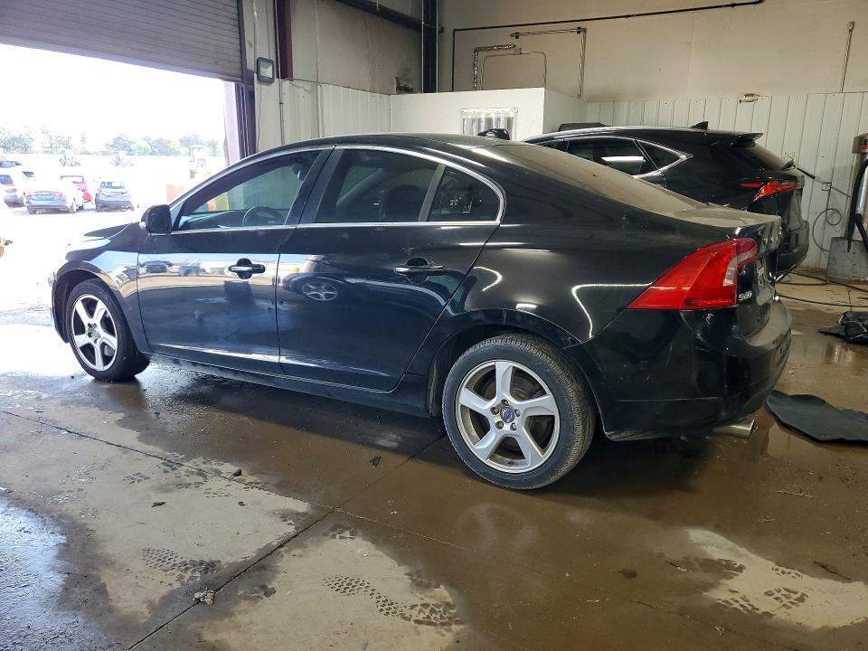 2013 Volvo S60 VIN YV1612FS3D1212753 COPART salvage auction — FRONT END, Il - Salvage Certificate, sold $275 on 2026-08-11 (photo 2)