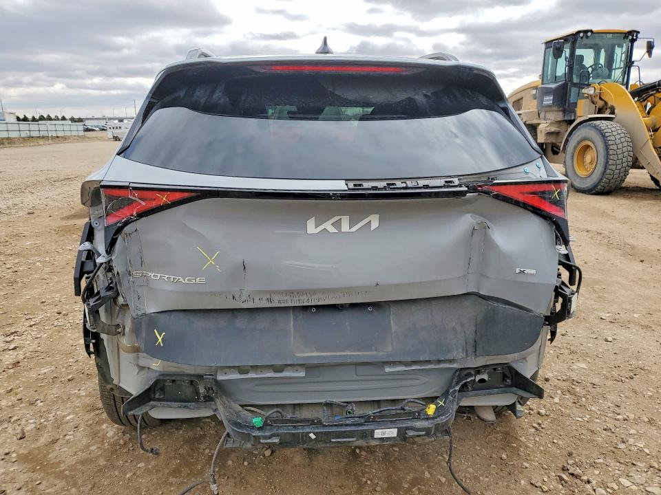 2024 Kia Sportage VIN 5XYK6CDF7RG195755 COPART salvage auction — REAR END, Id - Salvage Certificate Of Title, sold $9,500 on 2026-07-06 (photo 6)