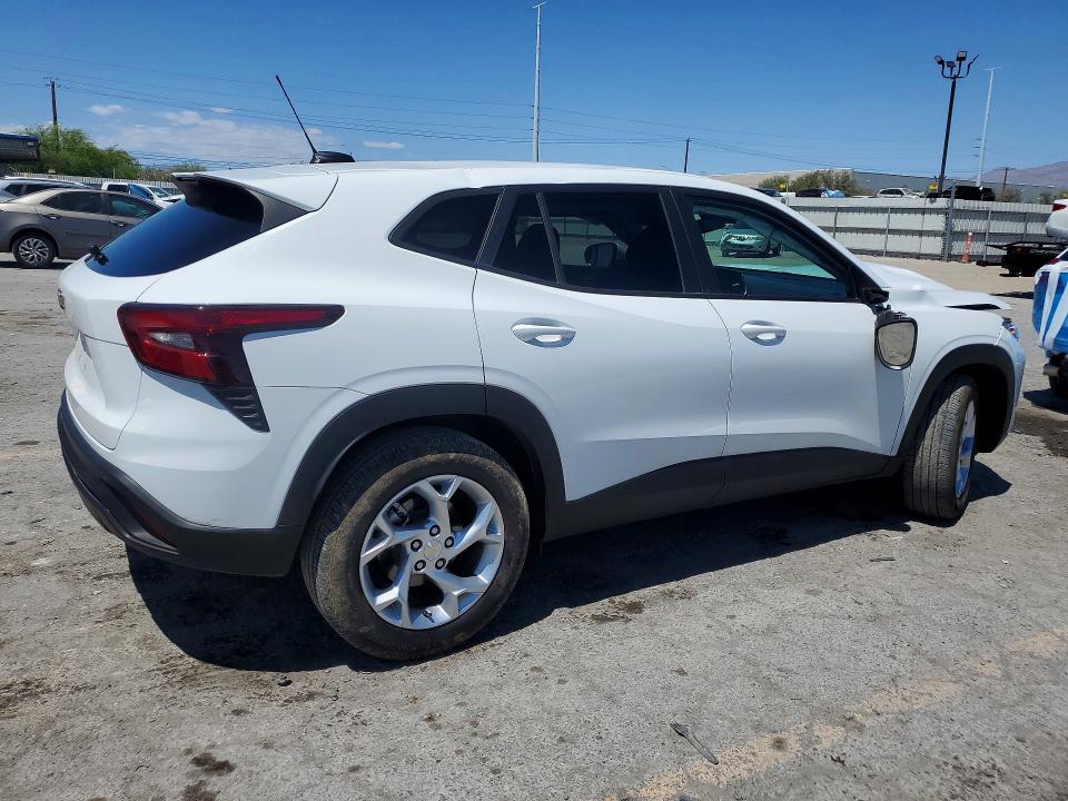 2025 Chevrolet Trax VIN KL77LFEP5SC196577 COPART salvage auction — FRONT END, Nv - Salvage Title, sold $4,200 on 2026-07-30 (photo 3)