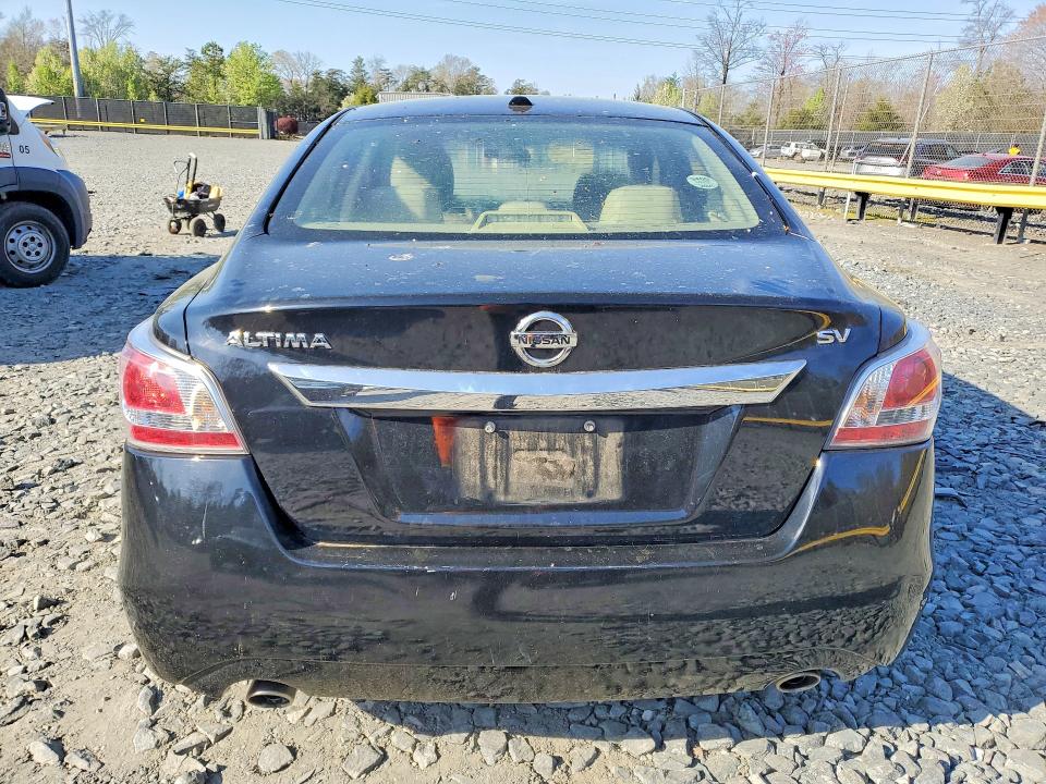 2015 Nissan Altima VIN 1N4AL3AP8FC273158 COPART salvage auction — REAR END, Az - Cert Of Title - Salvage, sold $1,150 on 2026-07-10 (photo 6)