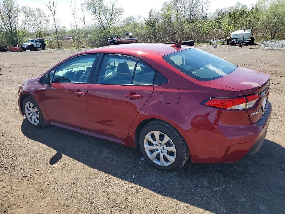 2026 Toyota Corolla VIN 5YFB4MDE9TP423017 COPART salvage auction — SIDE, Salvage Title, sold $4,150 on 2026-07-13 (photo 2)