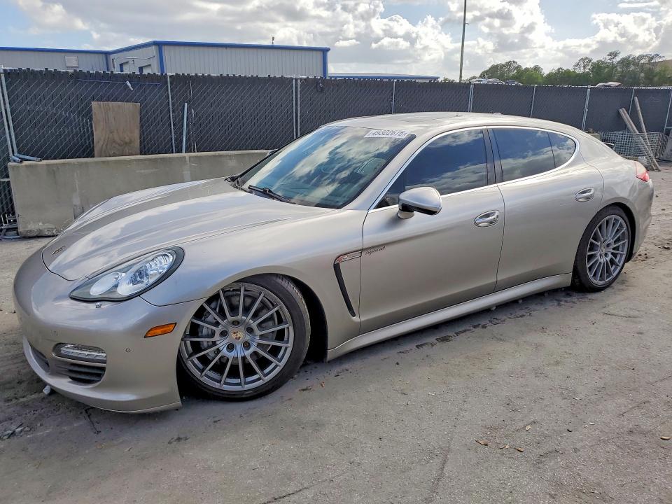 2012 Porsche Panamera VIN WP0AD2A78CL045531 COPART salvage auction — MINOR DENT/SCRATCHES, Fl - Certificate Of Title, sold $2,050 on 2026-07-16 (photo 1)