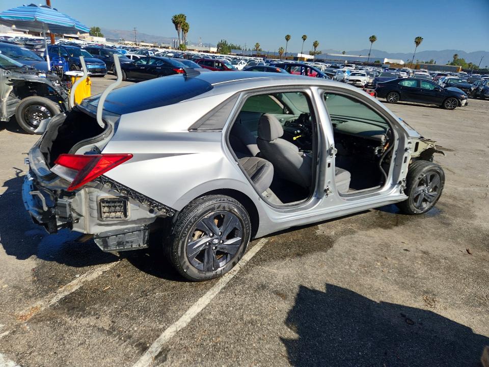 2021 Hyundai Elantra VIN 5NPLM4AG5MH051717 COPART salvage auction — SIDE, Ca - Certificate Of Title, sold $1,450 on 2026-07-28 (photo 3)