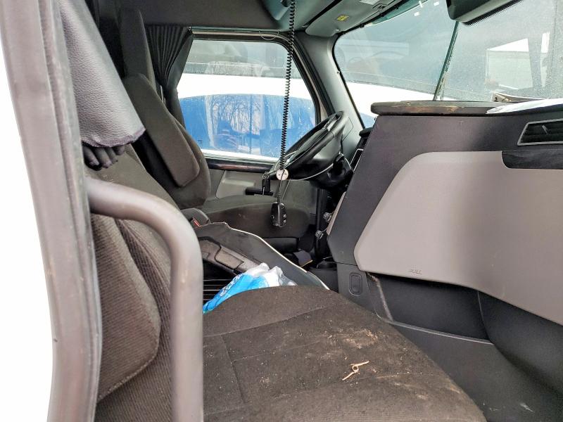 2024 Freightliner Cascadia 126 VIN 3AKJHHDR1RSVH1859 COPART salvage auction — FRONT END, MN - CERT OF TITLE-SALVAGE, sold $29,000 on 2026-07-16 (photo 5)