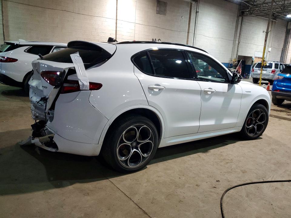 2023 Alfa romeo Stelvio VIN ZASPAKBN4P7D57013 COPART salvage auction — REAR END, Mi - Scrap Certificate Of Title, sold $11,600 on 2026-07-14 (photo 3)