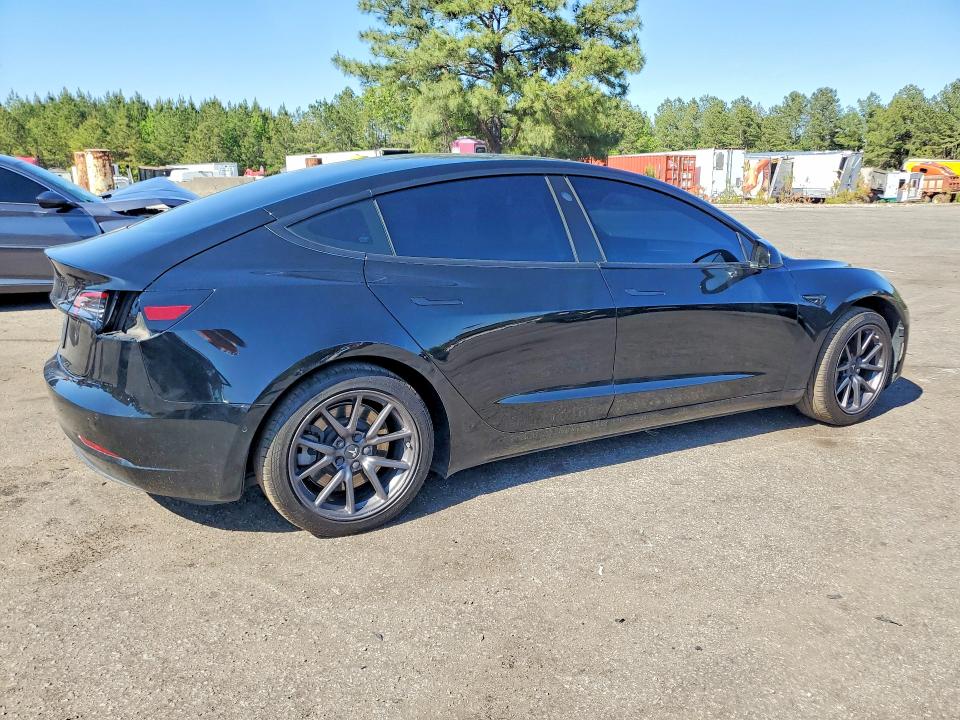 2019 Tesla Model 3 VIN 5YJ3E1EB7KF432247 COPART salvage auction — SIDE, Sc - Cert Of Title-Salvage, sold $2,900 on 2026-07-24 (photo 3)
