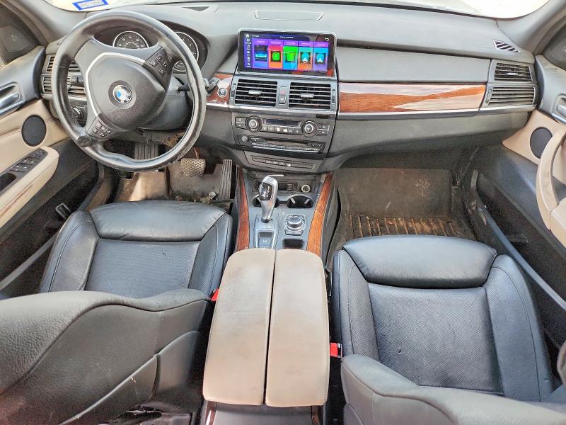 2011 BMW X5 VIN 5UXZV8C5XBLL67955 COPART salvage auction — MINOR DENT/SCRATCHES, Tx - Certificate Of Title, sold $1,900 on 2026-07-30 (photo 8)