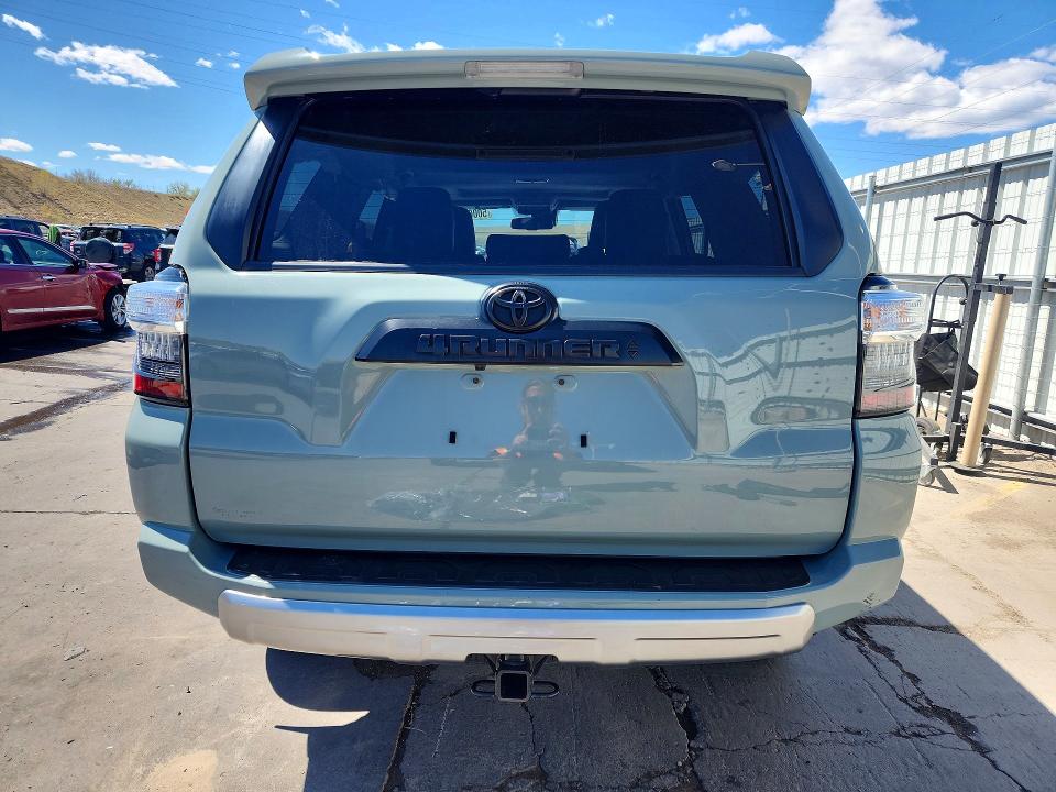 2022 Toyota 4runner VIN JTERU5JRXN6000710 COPART salvage auction — FRONT END, Co - Public - Salvage Title, sold $17,700 on 2026-07-02 (photo 6)
