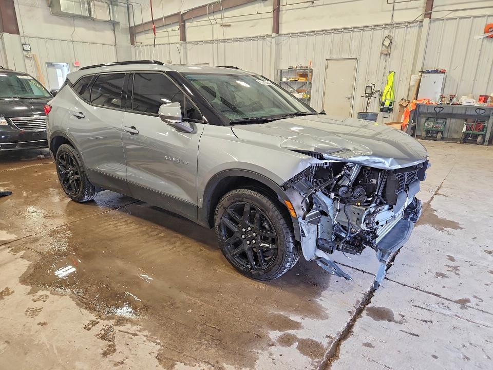 2024 Chevrolet Blazer VIN 3GNKBJR47RS177348 COPART salvage auction — FRONT END, WI, sold $10,400 on 2026-07-27 (photo 4)
