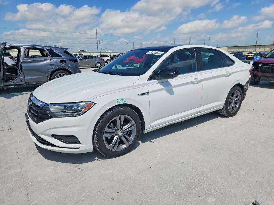 2020 Volkswagen Jetta VIN 3VWC57BUXLM098315 — COPART salvage auction photo
