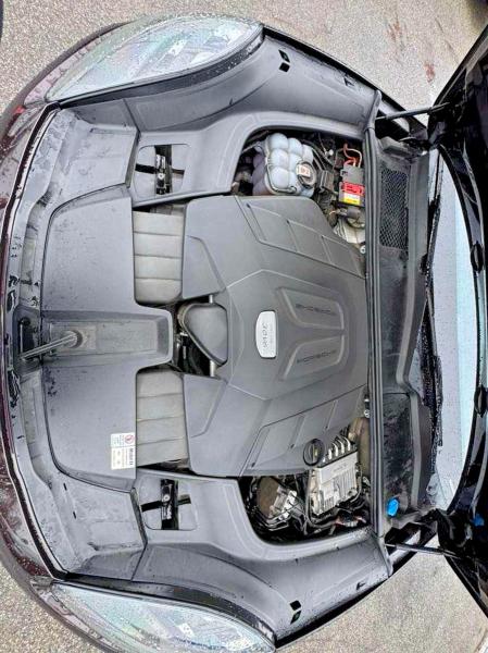 2021 Porsche Cayenne VIN WP1AA2AY2MDA03187 COPART salvage auction — Normal Wear, CA - CERTIFICATE OF TITLE (P), sold $20,900 on 2026-05-22 (photo 7)