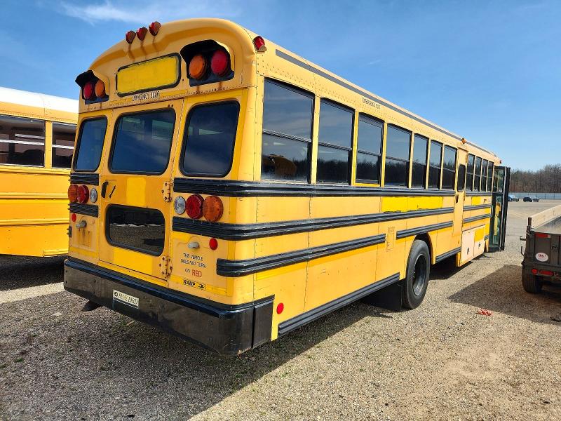 2009 Blub VIN 1BAKGCPA29F266953 COPART salvage auction — MINOR DENT/SCRATCHES, NY - CERTIFICATE OF TITLE, sold $1,800 on 2026-09-02 (photo 4)