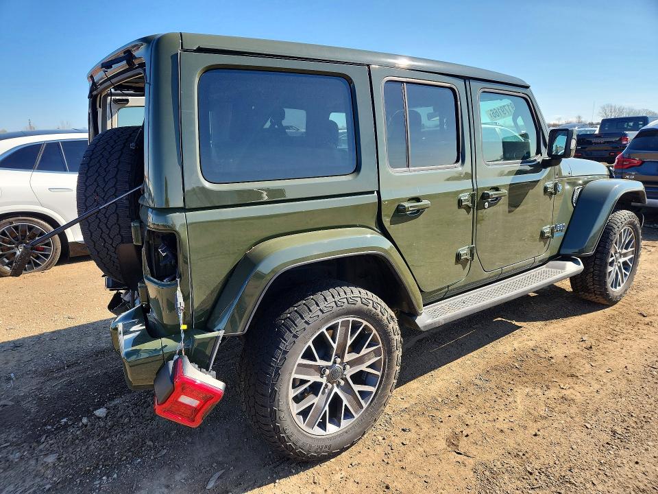 2024 Jeep Wrangler / VIN 1C4RJXU64RW198278 COPART salvage auction — REAR END, Il - Salvage Certificate, sold $10,800 on 2026-07-28 (photo 3)