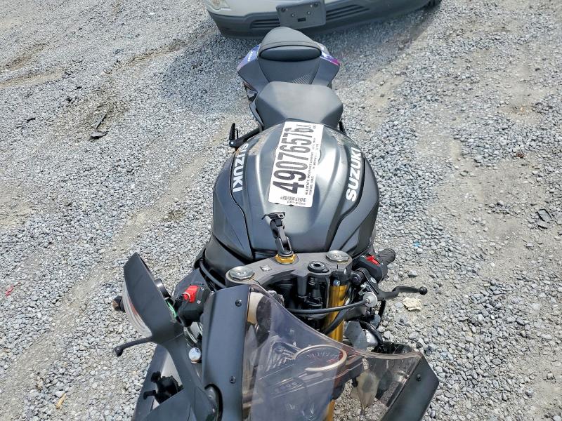 2026 Suzuki Gsx-r VIN JS1GR7MAXT7100063 COPART salvage auction — FRONT END, Nc - Salvage Certificate Of Title, sold $625 on 2026-07-30 (photo 5)