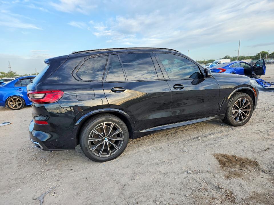 2019 BMW X5 VIN 5UXCR6C50KLK85845 COPART salvage auction — WATER/FLOOD, FL - CERT OF TITLE-SLVG REBLD FLOOD, sold $25 on 2026-07-30 (photo 3)