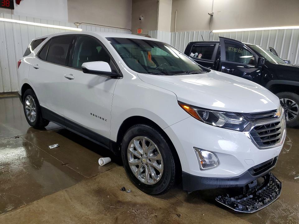 2019 Chevrolet Equinox VIN 2GNAXKEV1K6118804 COPART salvage auction — SIDE, Il - Salvage Certificate, sold $2,050 on 2026-07-09 (photo 4)