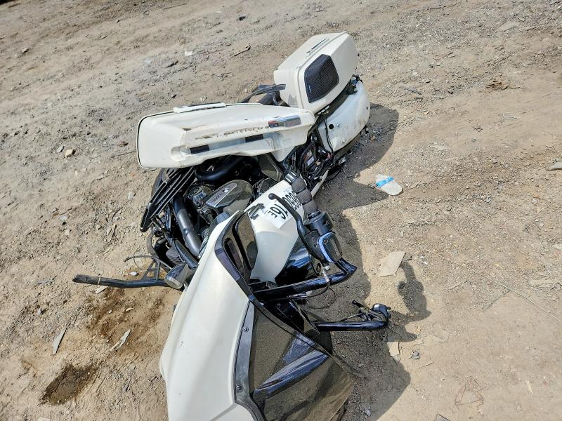 2018 Harley-davidson Fltrxs VIN 1HD1KTC16JB644336 COPART salvage auction — ALL OVER, Md - Cert Of Salvage < 75% Damage, sold $2,200 on 2026-07-09 (photo 5)
