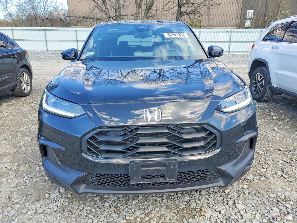 2025 Honda Hr-v VIN 3CZRZ2H54SM746695 COPART salvage auction — SIDE, Ma - Cert Of Title-Salvage, sold $11,800 on 2026-07-29 (photo 5)