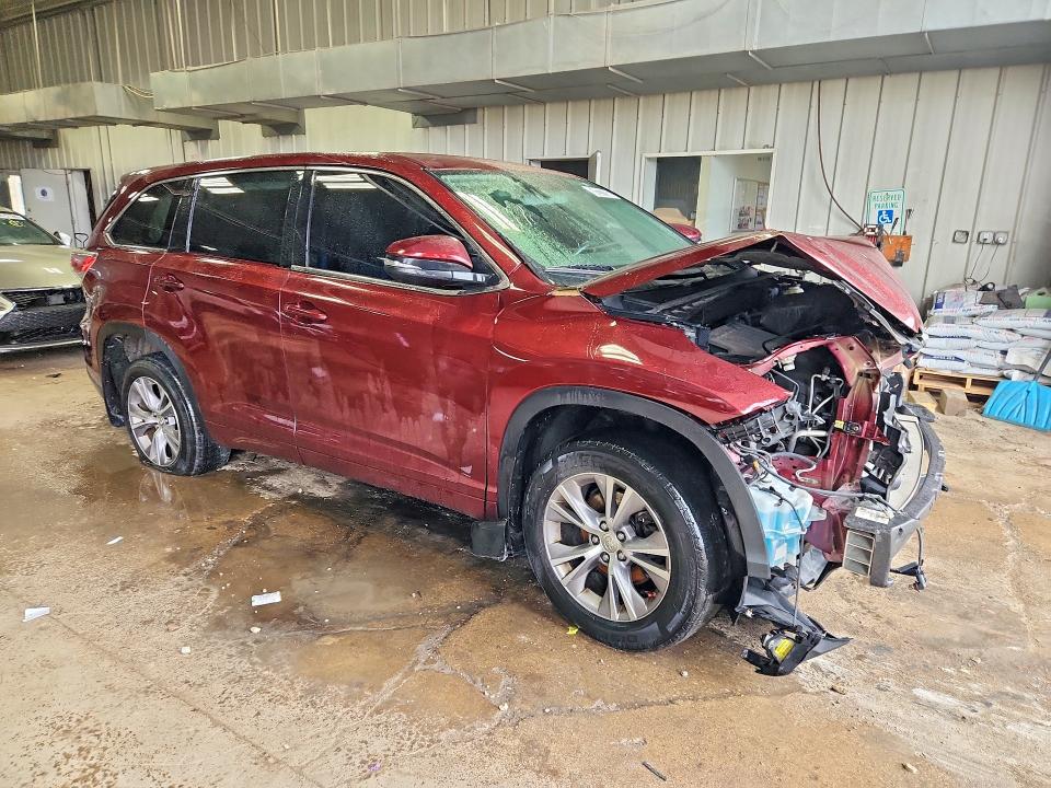 2014 Toyota Highlander VIN 5TDBKRFH8ES031585 COPART salvage auction — FRONT END, Wv - Certificate Of Title, sold $250 on 2026-07-07 (photo 4)