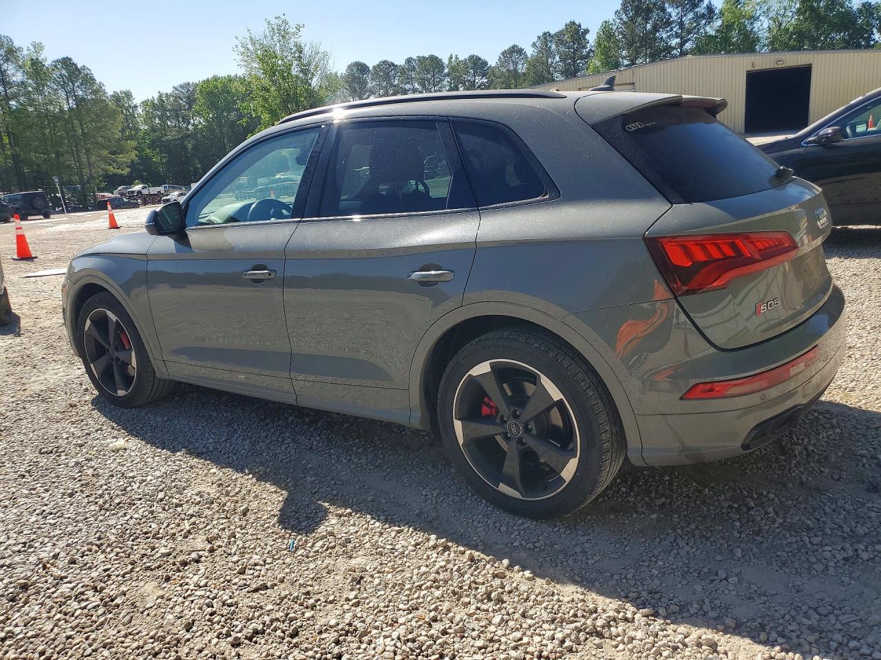 2019 Audi SQ5 VIN WA1B4AFY5K2070661 COPART salvage auction — Minor Dent/Scratches, Sc - Salvage Title, sold $8,000 on 2026-07-10 (photo 2)