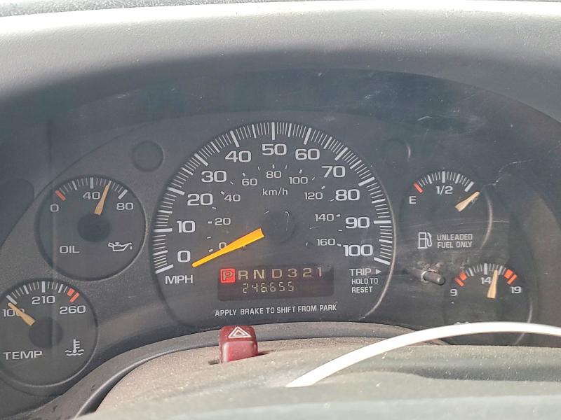 1997 Gmc Savana VIN 1GTFG15R5V1058528 COPART salvage auction — FRONT END, MI - CERTIFICATE OF TITLE, sold $200 on 2026-07-09 (photo 9)